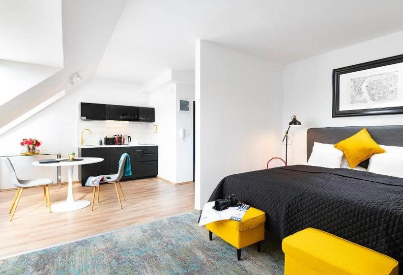 Bo33 Hotel Family & Suites