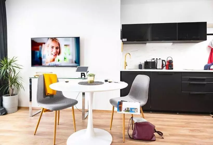 Bo33 Hotel Family & Suites