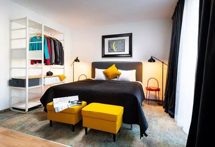 Bo33 Hotel Family & Suites