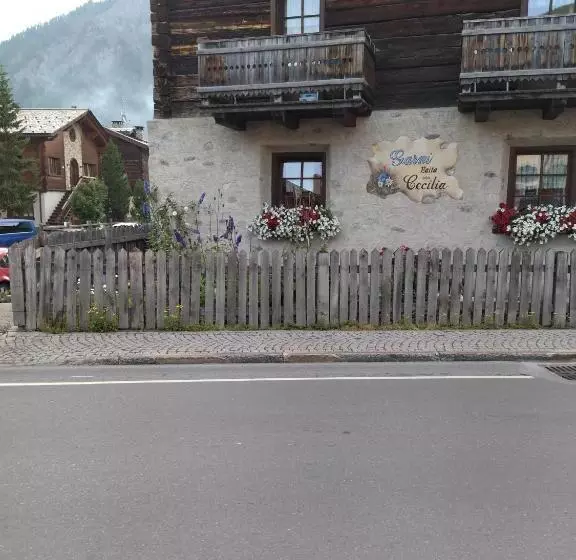 호텔 Garni Baita Cecilia