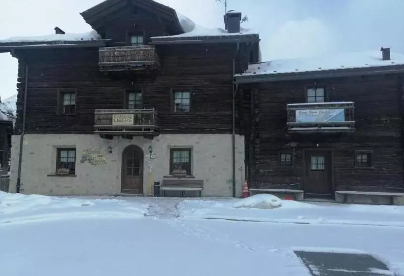 호텔 Garni Baita Cecilia