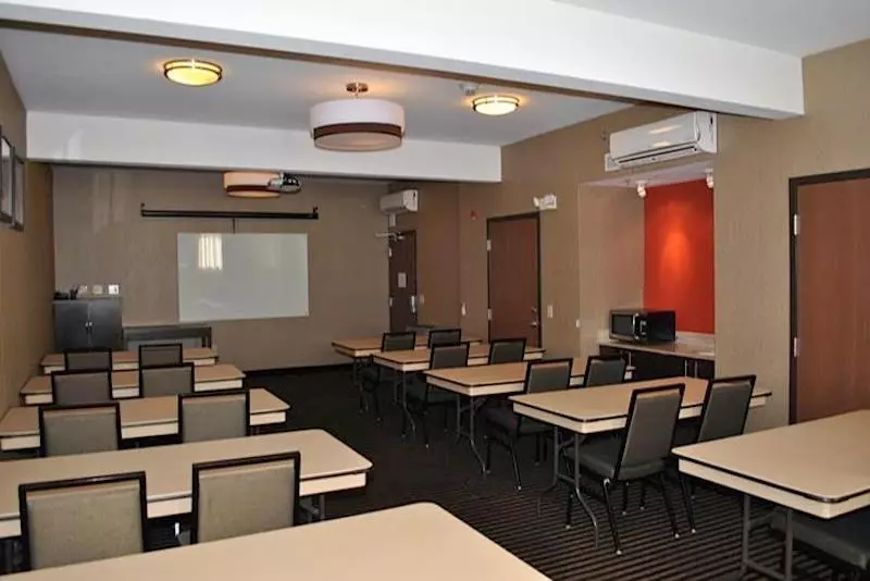 ホテル Holiday Inn Express Pittsburgh   Munhall, An Ihg