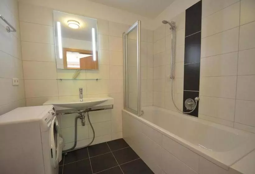 酒店 Appart Residence Kristall By Skinetworks