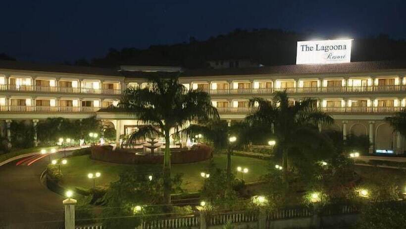 Hotel The Lagoona Resort