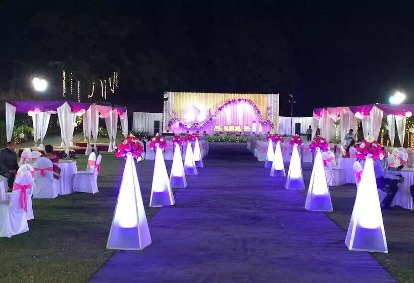 ホテル The Lagoona Resort