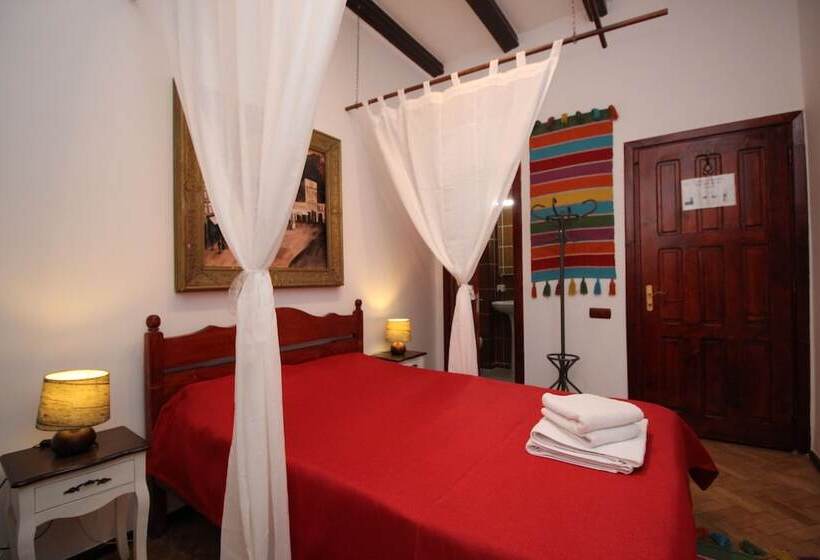 فندق Pension Noemi