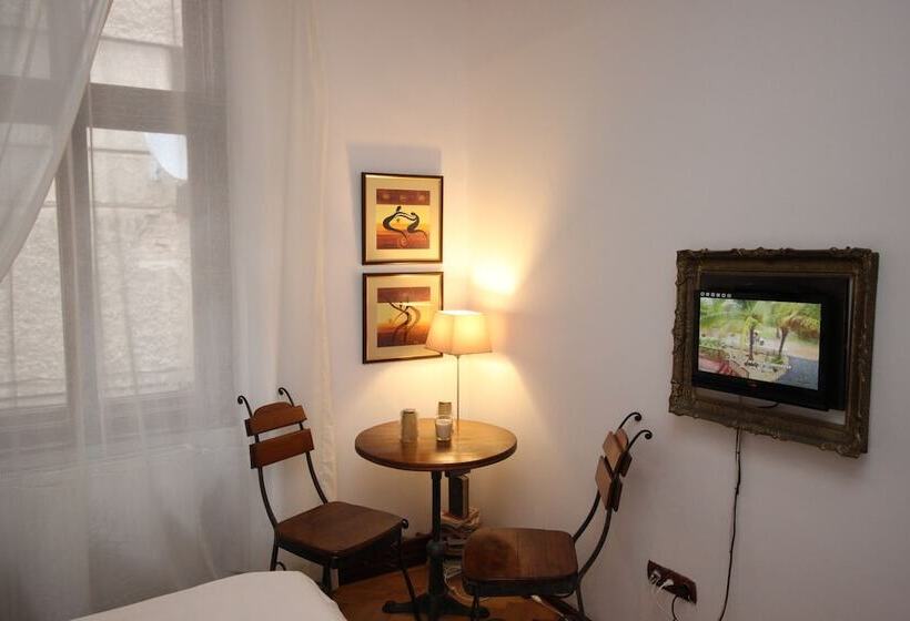 فندق Pension Noemi