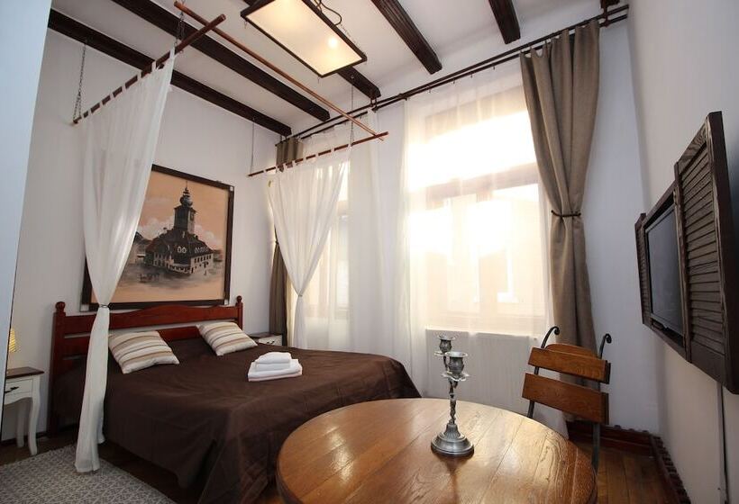 فندق Pension Noemi