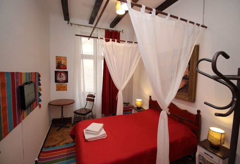 فندق Pension Noemi