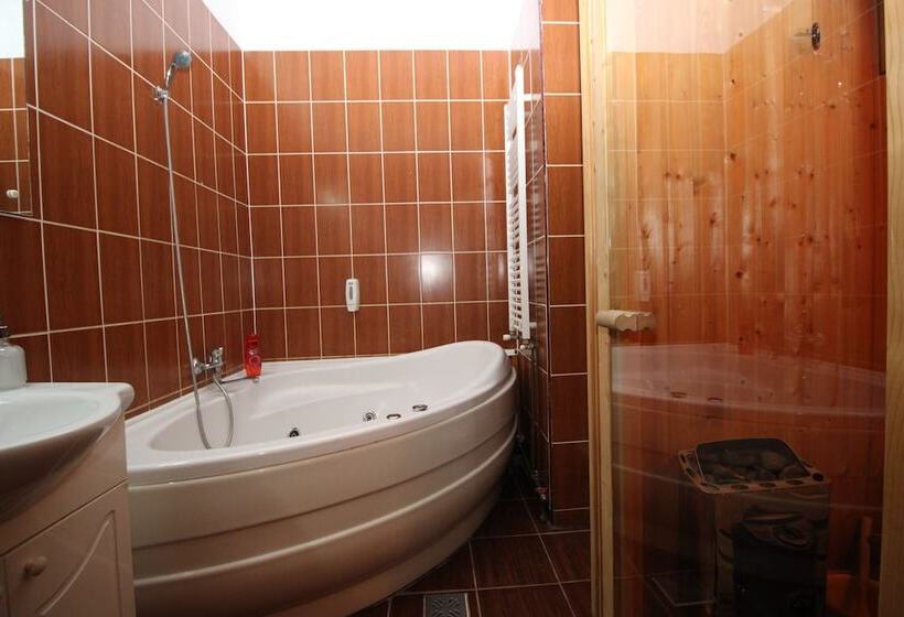 فندق Pension Noemi