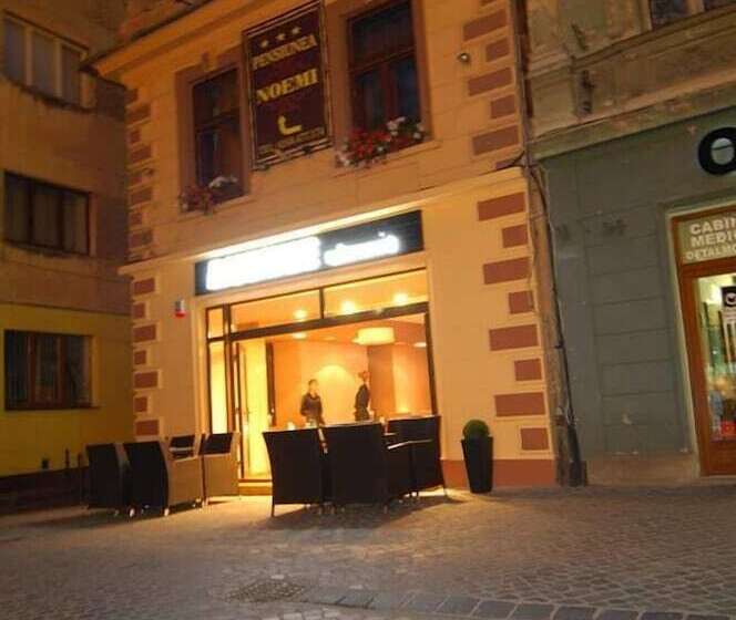 فندق Pension Noemi