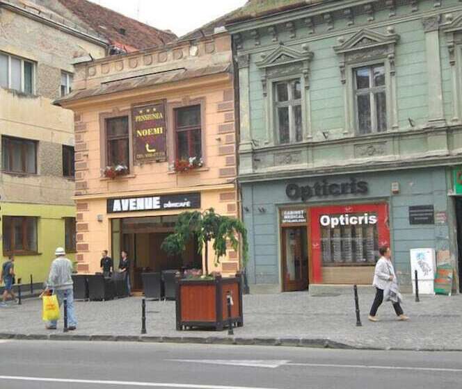 فندق Pension Noemi