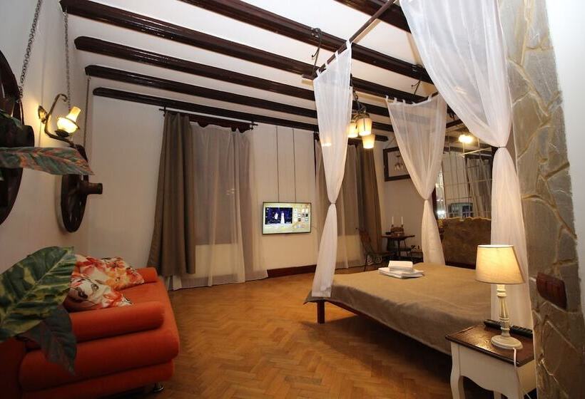 فندق Pension Noemi