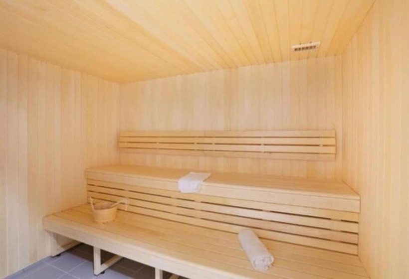 Отель Residence Nemea Le Domaine Des Mauriers