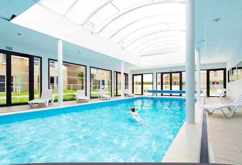 هتل Residence Nemea Le Domaine Des Mauriers