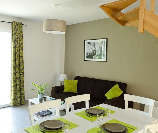 Отель Residence Nemea Le Domaine Des Mauriers