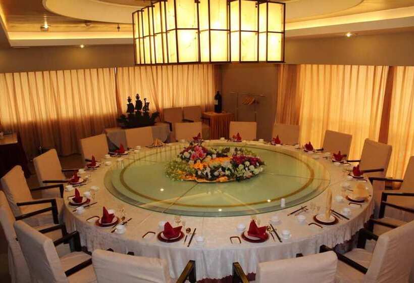 ホテル Shandong Aviation Mansion