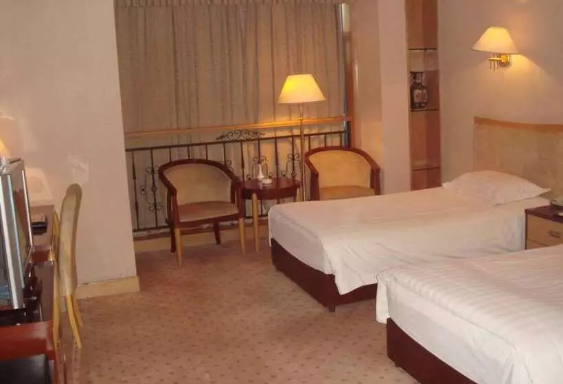 Отель Shandong Aviation Mansion