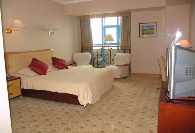 Отель Shandong Aviation Mansion