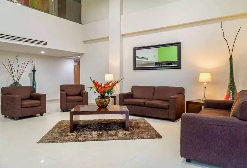 Greenwood Hotel Torreón