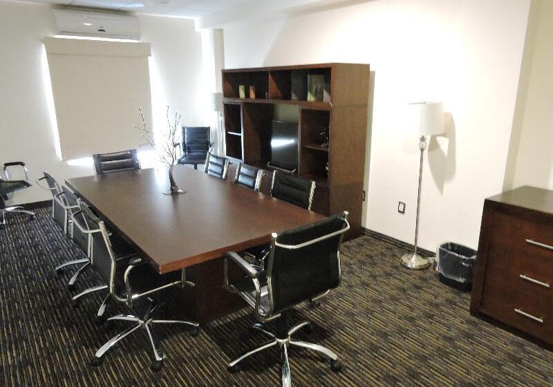 Greenwood Hotel Torreón