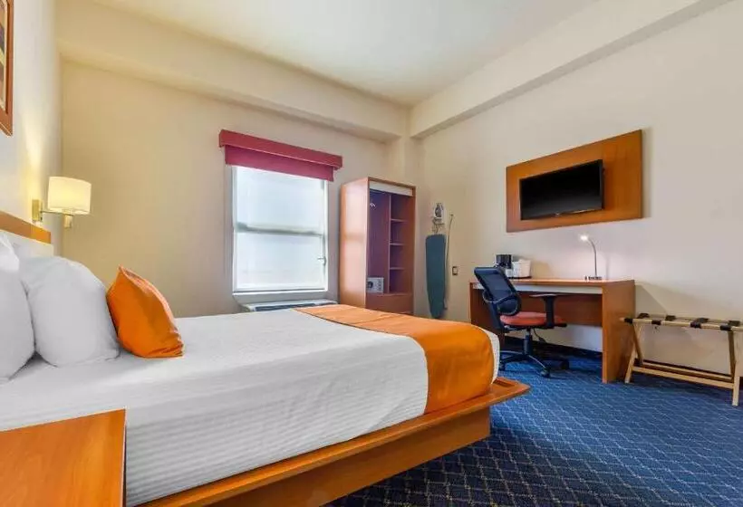 Greenwood Hotel Torreón