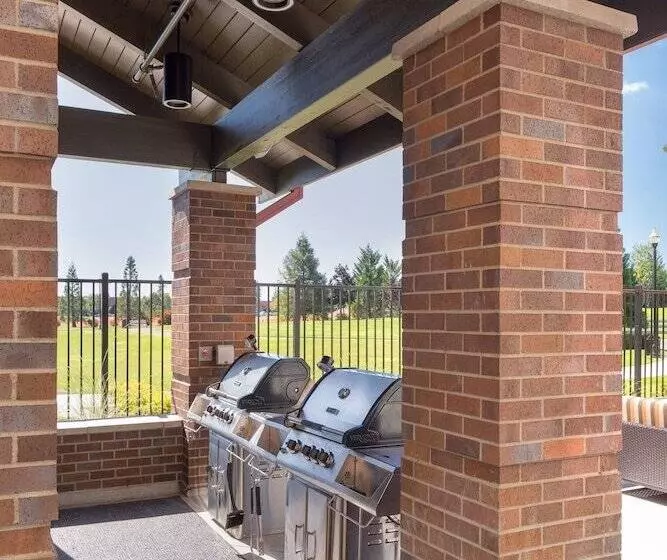 Отель Towneplace By Marriott Suites Portland Vancouver