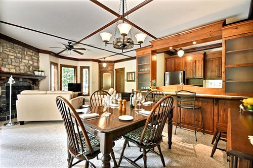 호텔 Tremblant Sunstar Condominiums