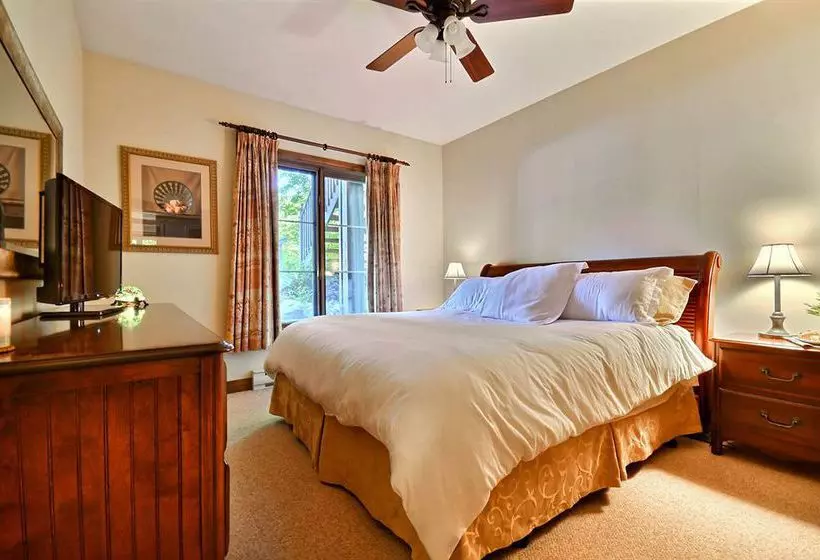 هتل Tremblant Sunstar Condominiums