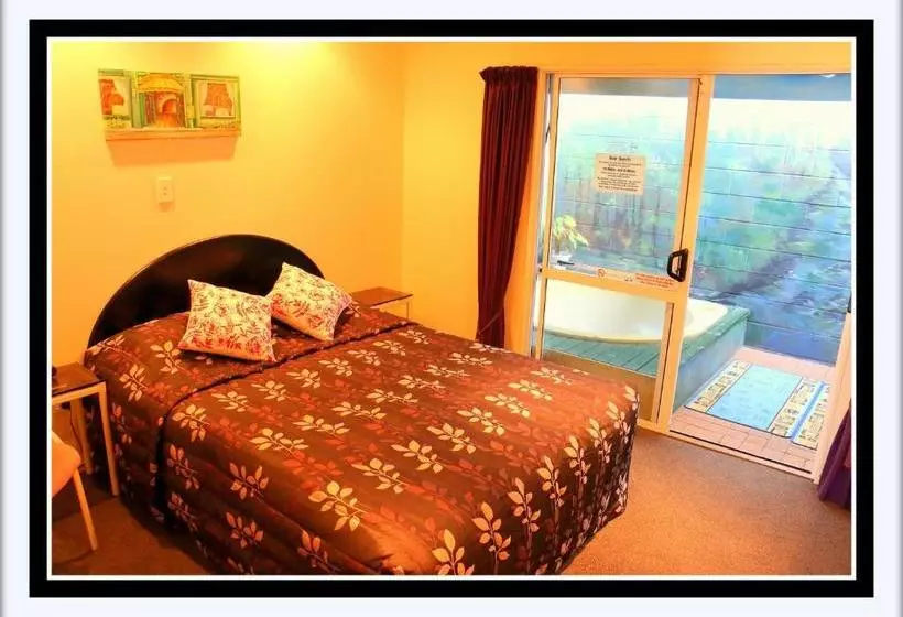 Motel Ascot On Fenton