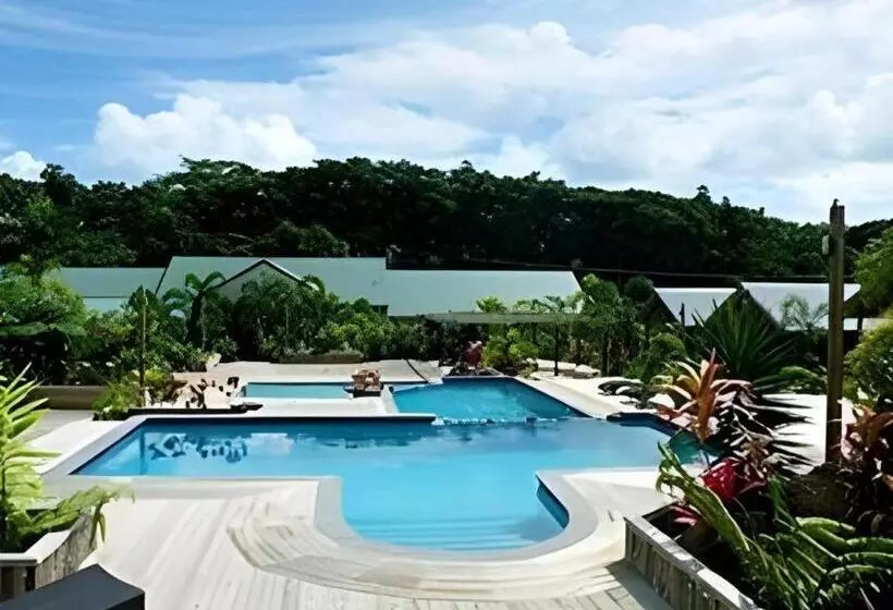 استراحتگاه Orator Hotel Samoa