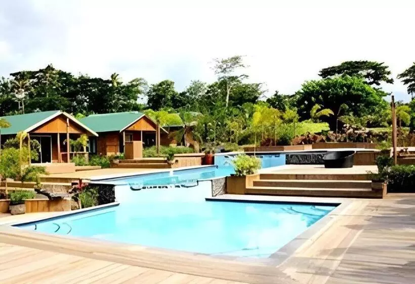 استراحتگاه Orator Hotel Samoa