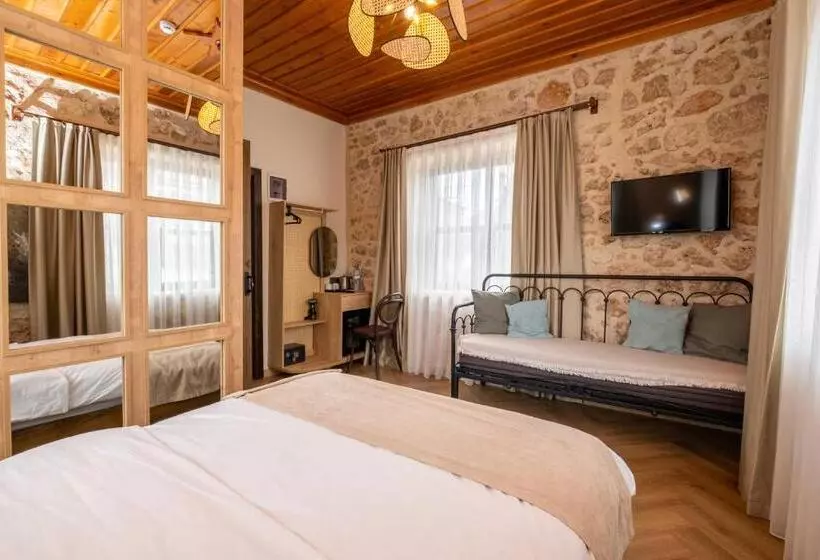 Saye Konak Hotel   Kaleiçi&oldtown