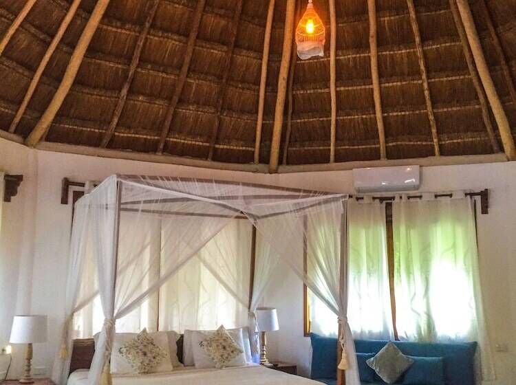 Toto Blue Hotel Boutique