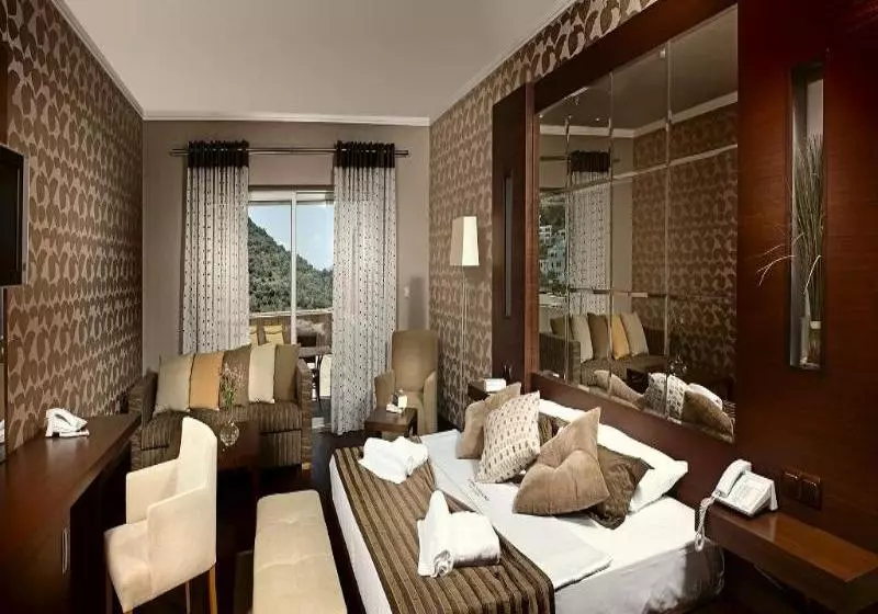 View Hotel Deluxe Turgutreis