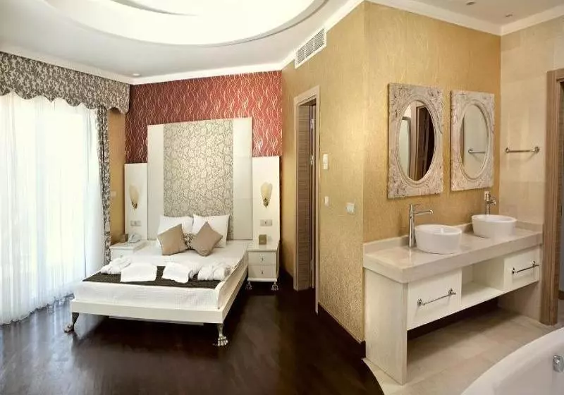 View Hotel Deluxe Turgutreis