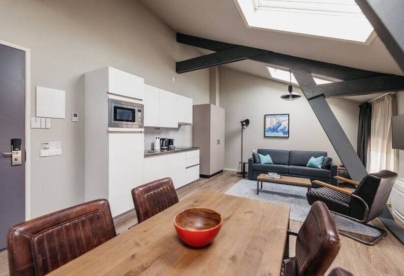 Yays Amsterdam Maritime By Numa