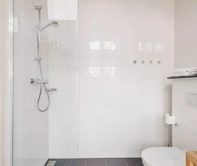 Yays Amsterdam Maritime By Numa