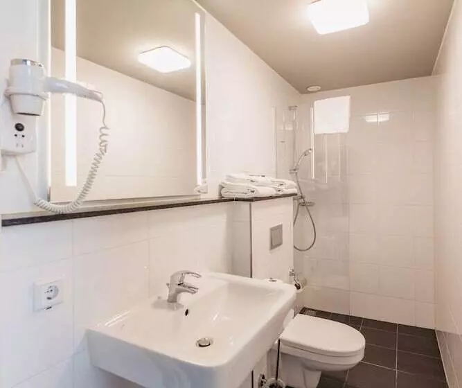 Yays Amsterdam Maritime By Numa