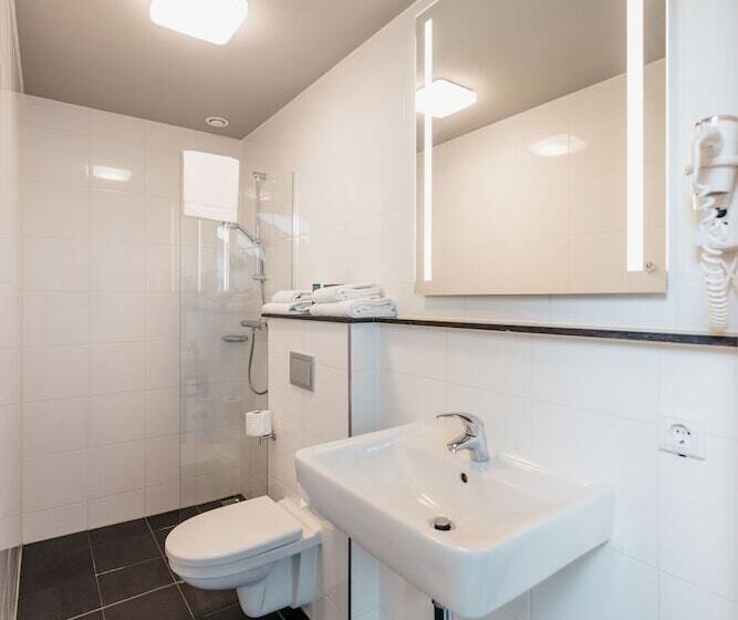 Yays Amsterdam Maritime By Numa