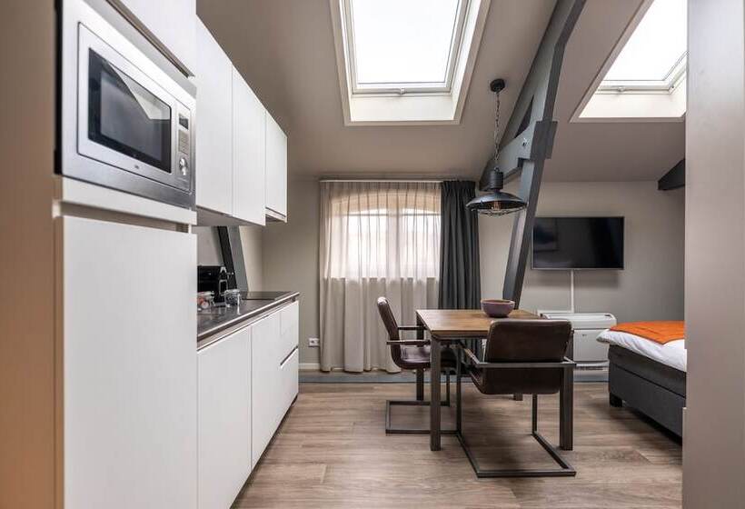 Yays Amsterdam Maritime By Numa