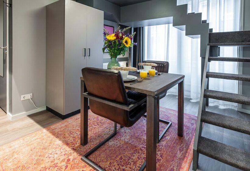 Yays Amsterdam Maritime By Numa