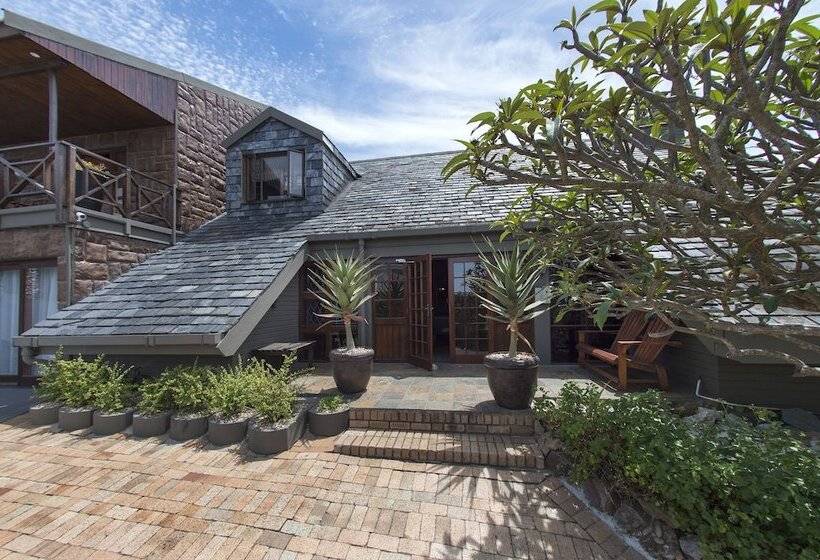 הוסטל Lungile Backpackers Lodge