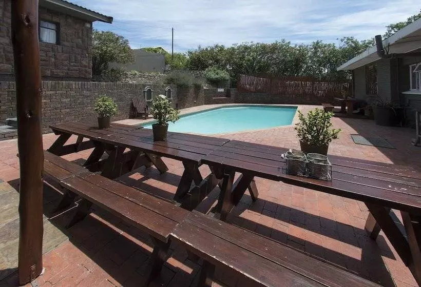 Hostel Lungile Backpackers Lodge