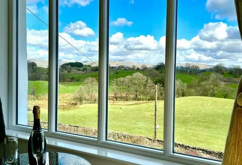 Bed and Breakfast High Grassings Country House