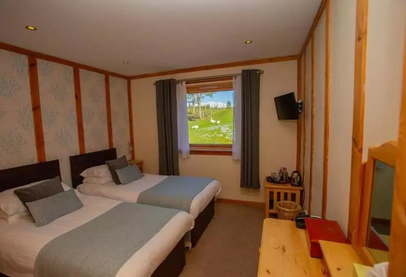 Bed and Breakfast Old Pines Hotel And Restaurant