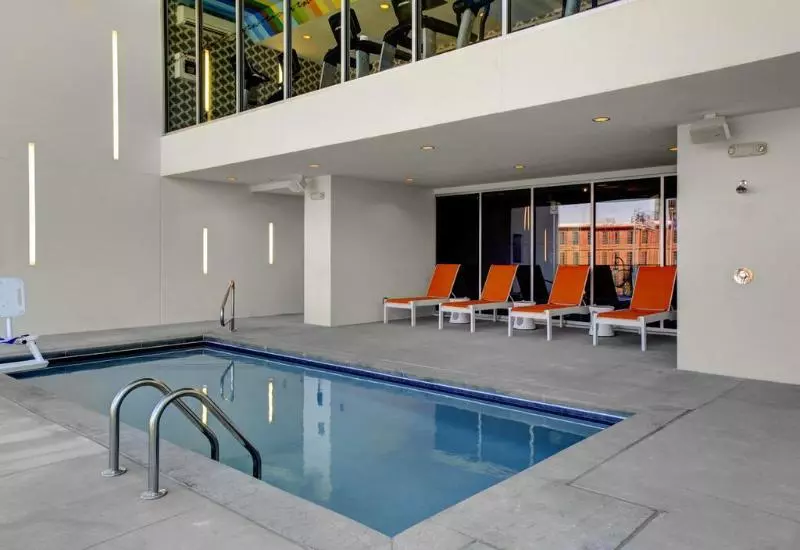 Hotel Aloft Durham Downtown