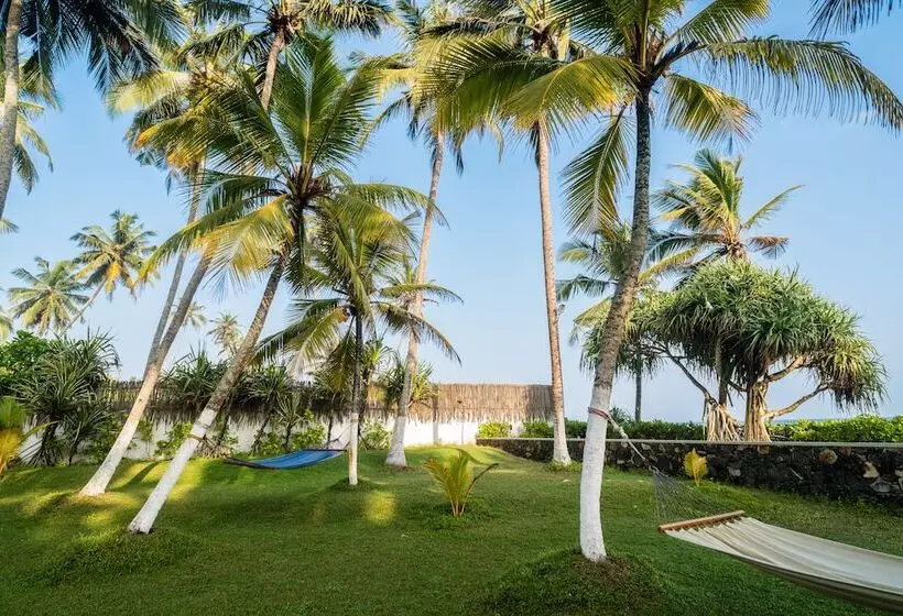 Hotelli Apa Villa Thalpe