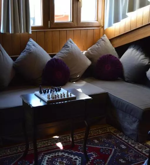 فندق Archontariki Historic Boutique