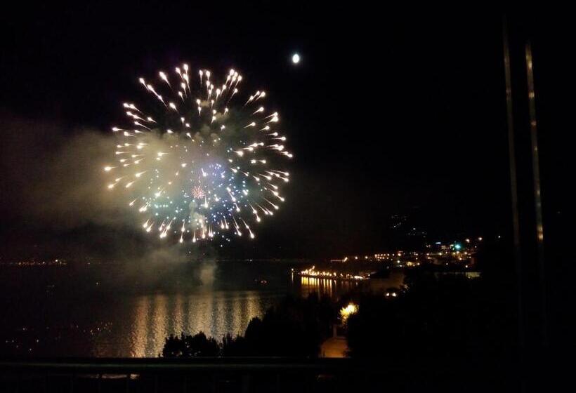 בית מלון כפרי Astor